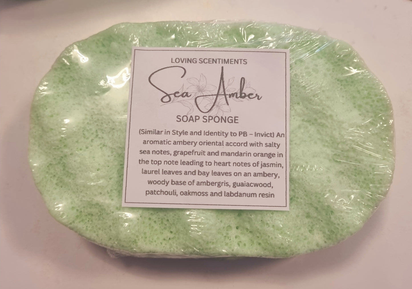 Sbwng wedi'i lenwi â sebon exfoliating