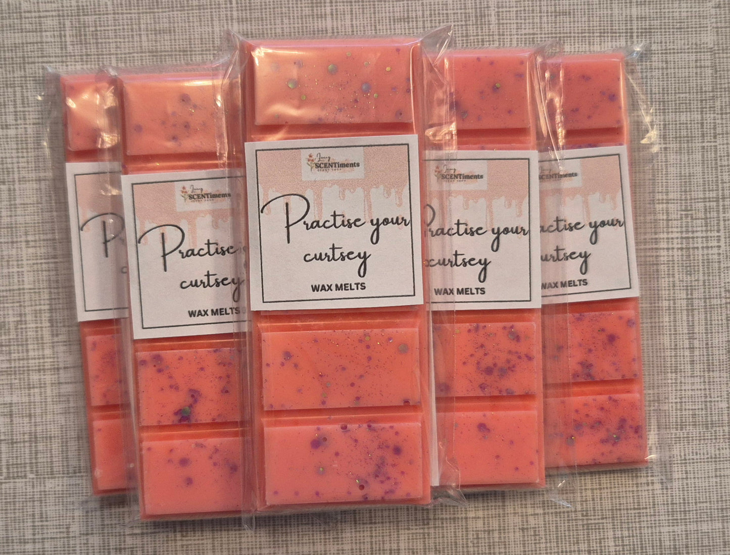 Fruity scent snap bar wax melts