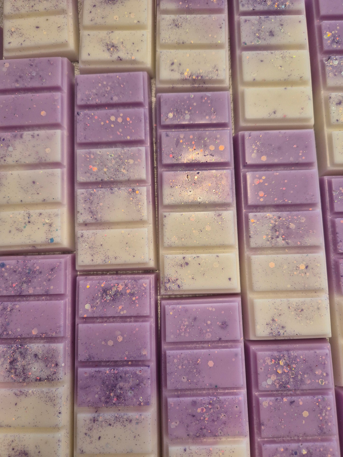 Laundry collection snap bar wax melts