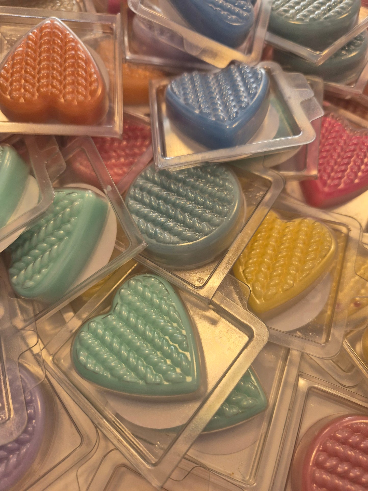 Box of 10 mystery wax melt testers