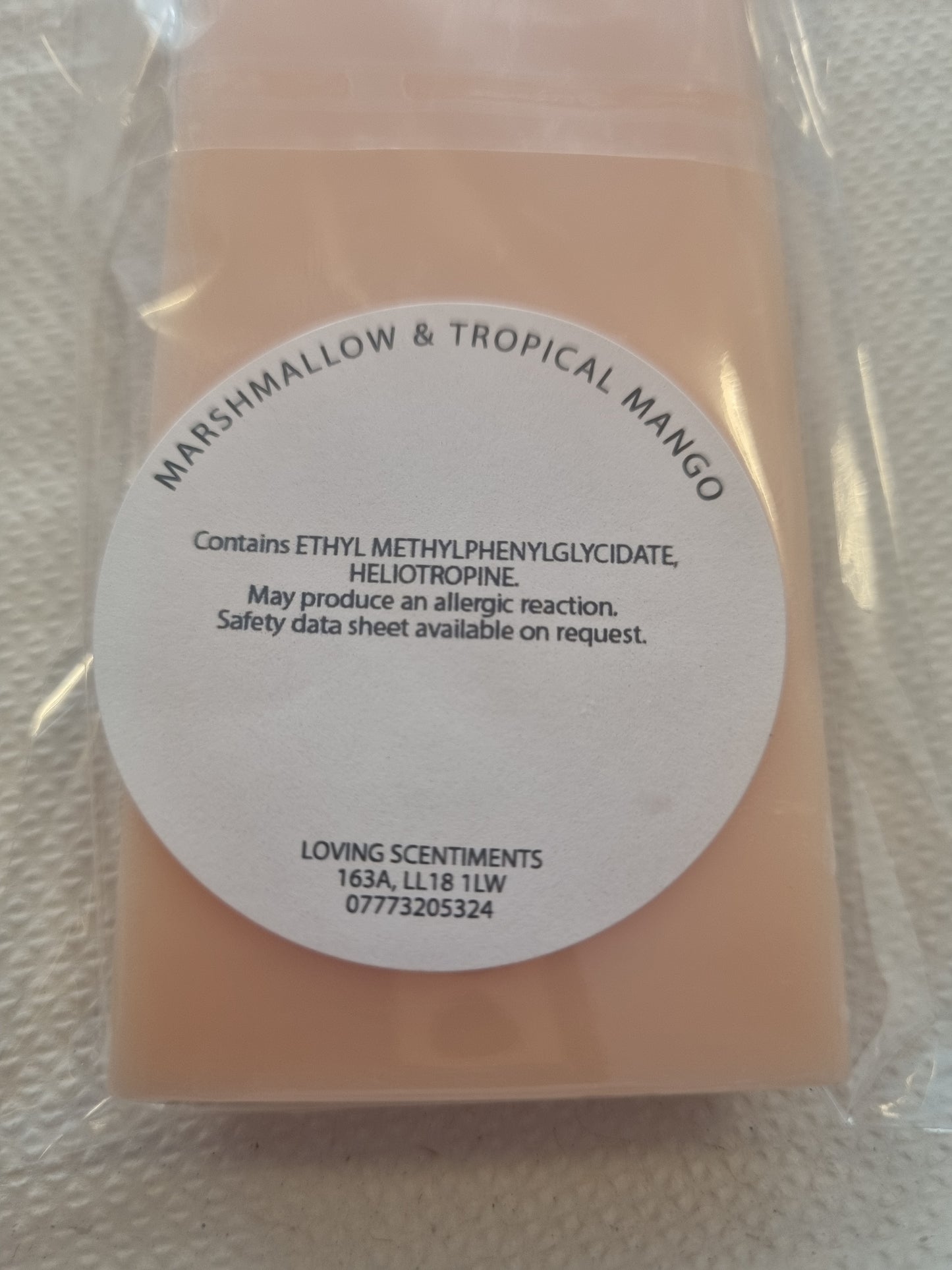 Marshmallow scent snap bar wax melts