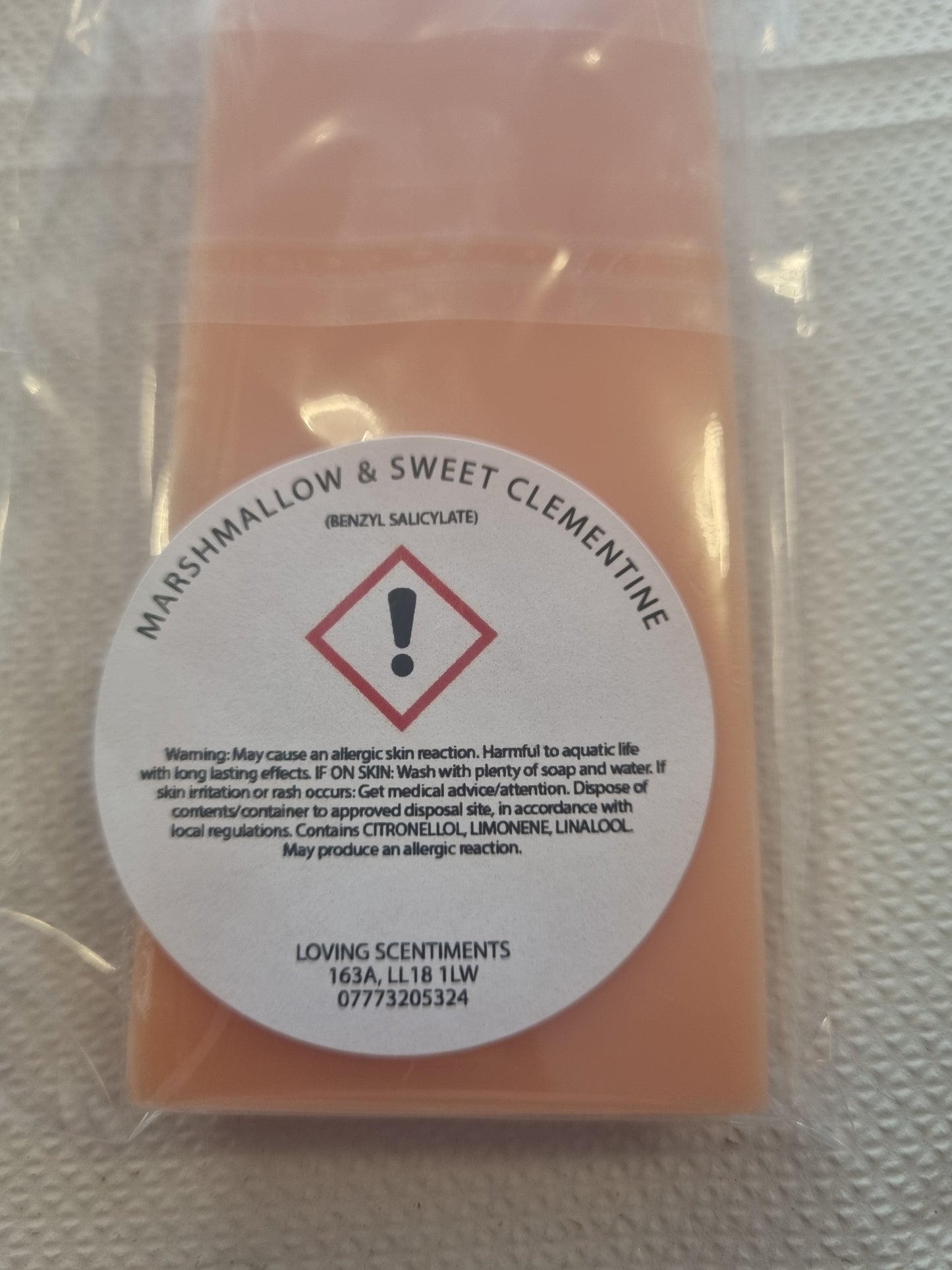 Marshmallow scent snap bar wax melts